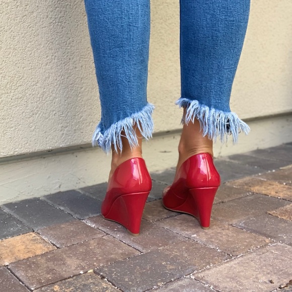 NIB Ruby Red Patent Classic Slim Wedge Pump - Picture 5 of 8
